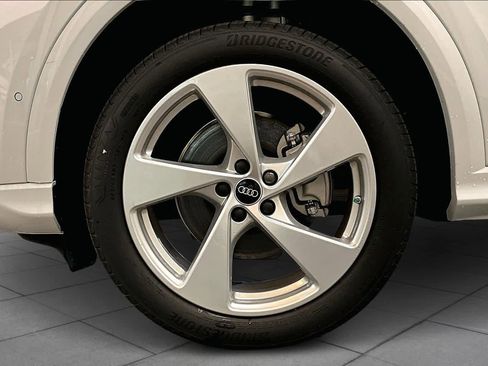 Used 2025 Audi Q5 Premium Plus image 11