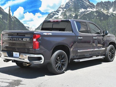Used 2022 Chevrolet Silverado 1500 LTZ w/ Technology Package AWD/4WD image 3