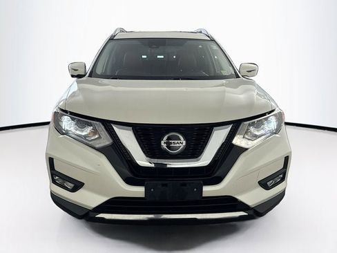Certified 2019 Nissan Rogue SL w/ Premium Package AWD/4WD image 2