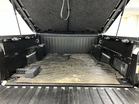 Used 2022 Toyota Tacoma SR5 image 24