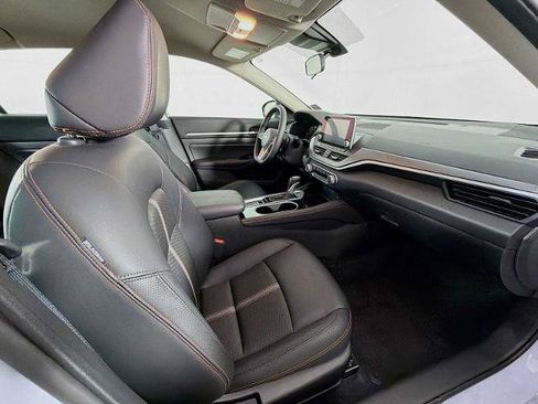 Certified 2025 Nissan Altima 2.5 SR AWD/4WD image 25