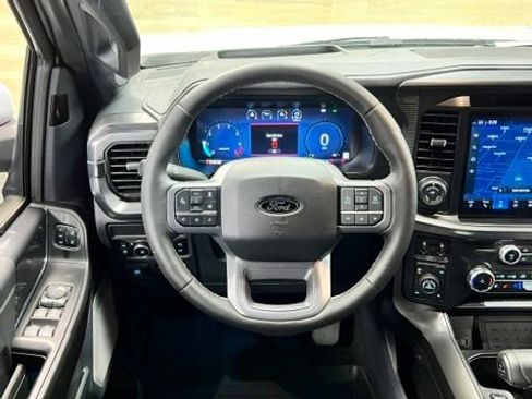 Used 2025 Ford F150 Lariat w/ Equipment Group 502A High AWD/4WD image 3