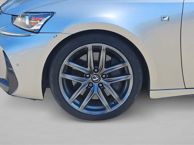 Used 2019 Lexus IS 300 F Sport w/ F Sport Package RWD image 14