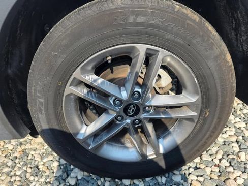 Used 2018 Hyundai Santa Fe Sport AWD/4WD image 10