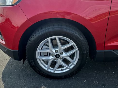 Certified 2024 Ford Edge SEL w/ Convenience Package AWD/4WD image 24