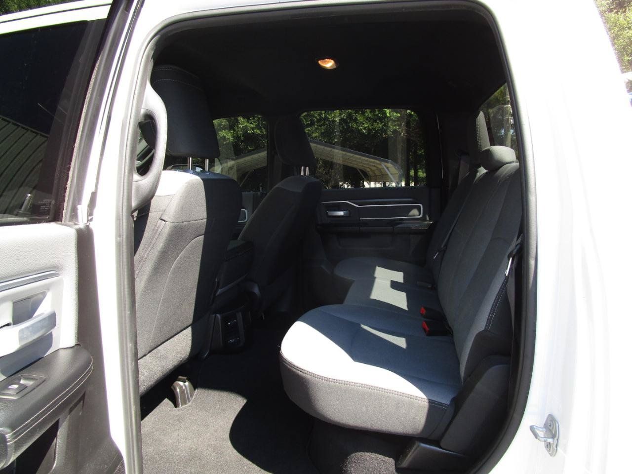 Used 2022 RAM 2500 Big Horn AWD/4WD image 20