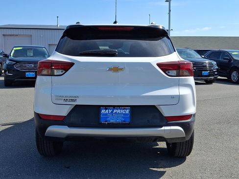 Certified 2026 Chevrolet TrailBlazer LT w/ Convenience Package image 5