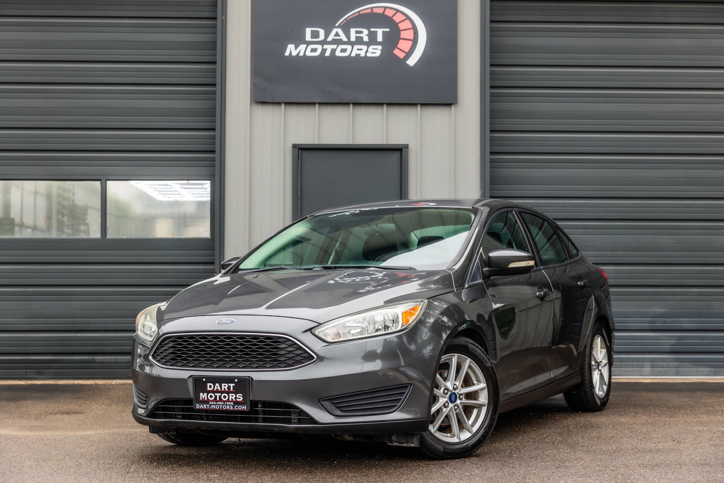 Used 2016 Ford Focus SE FWD image 3