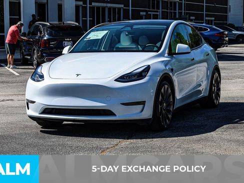 Used 2024 Tesla Model Y Performance AWD/4WD image 4