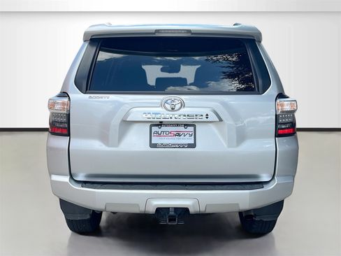 Used 2023 Toyota 4Runner SR5 Premium image 6