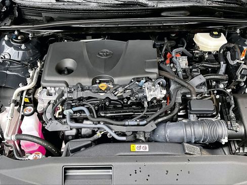 Used 2025 Toyota Camry SE w/ Multimedia Upgrade Package FWD image 32
