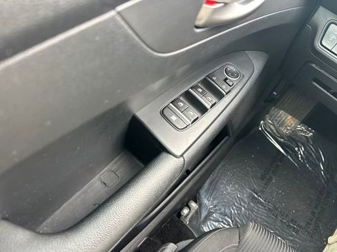 Certified 2020 Kia Forte LXS image 18