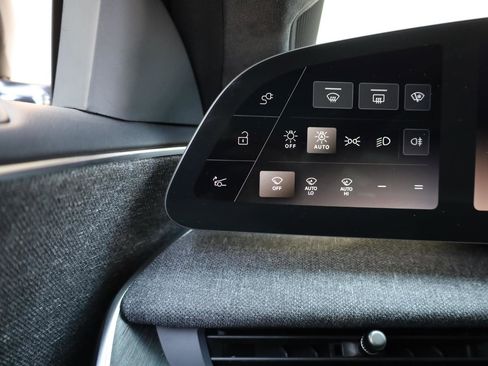 Used 2024 Lucid Air Touring AWD/4WD image 37