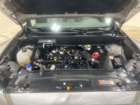 Certified 2022 Lincoln Nautilus Reserve image 37