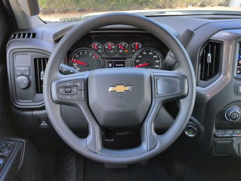 New 2026 Chevrolet Silverado 1500 Custom RWD image 12