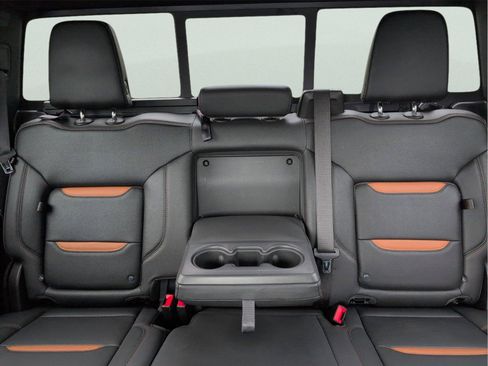 Used 2024 GMC Sierra 1500 AT4 w/ AT4 Premium Package image 32