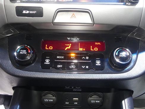 Used 2016 Kia Sportage SX FWD image 35