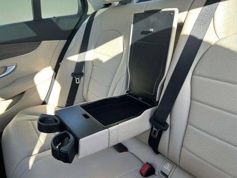 Used 2019 Mercedes-Benz C 300 C 300 image 23