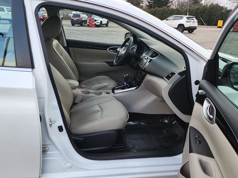 Used 2017 Nissan Sentra SL image 25