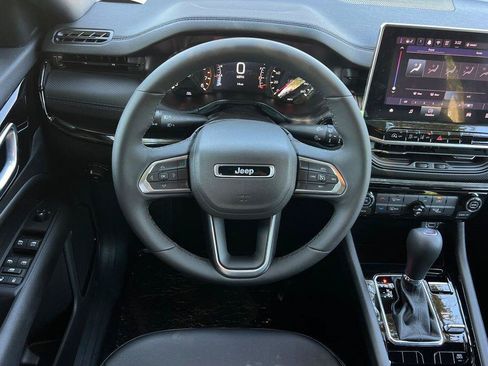 New 2026 Jeep Compass Latitude AWD/4WD image 14
