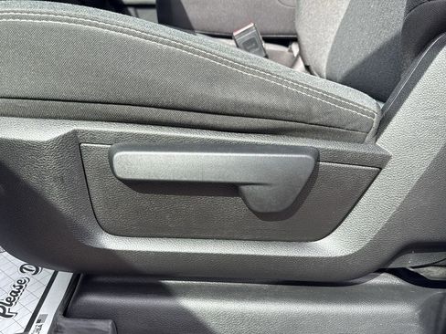 Used 2022 RAM 2500 Tradesman image 25