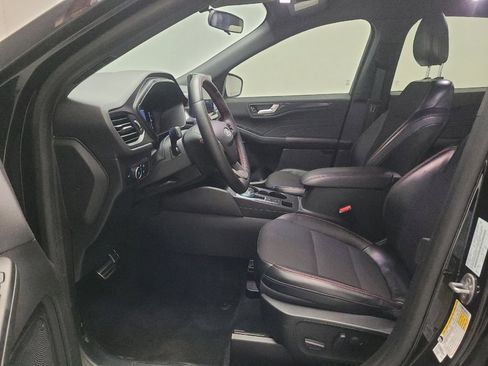 Used 2024 Ford Escape ST-Line Select w/ Tech Pack #1 AWD/4WD image 17