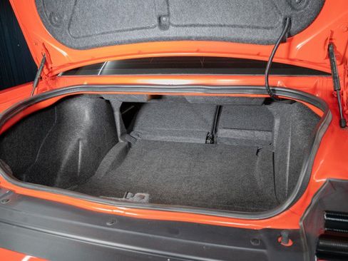Used 2022 Dodge Challenger R/T Scat Pack RWD image 9