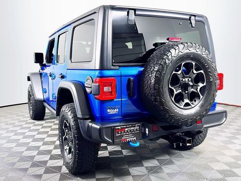 Used 2022 Jeep Wrangler Unlimited Rubicon 4xe w/ Cold Weather Group AWD/4WD image 5