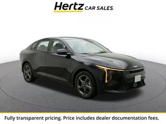 Used 2025 Kia K4 FWD video 1