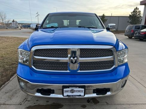 Used 2018 RAM 1500 SLT image 8