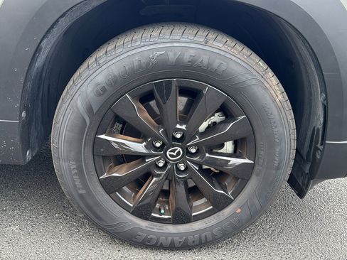 Certified 2025 MAZDA CX-50 AWD 2.5 S w/ Premium Package image 10