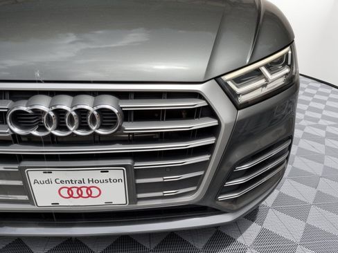 Used 2018 Audi SQ5 Premium Plus w/ S Sport Package AWD/4WD image 12