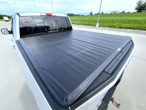 Used 2017 Ford F150 Lariat AWD/4WD image 24