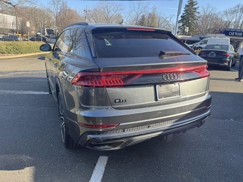Used 2021 Audi Q8 Premium Plus w/ Premium Plus Package image 7