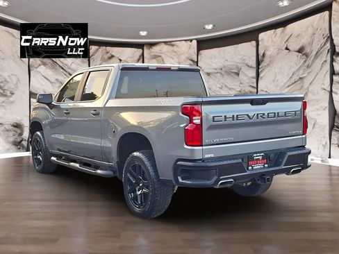 Used 2019 Chevrolet Silverado 1500 Custom Trail Boss w/ Custom Convenience Package AWD/4WD image 4