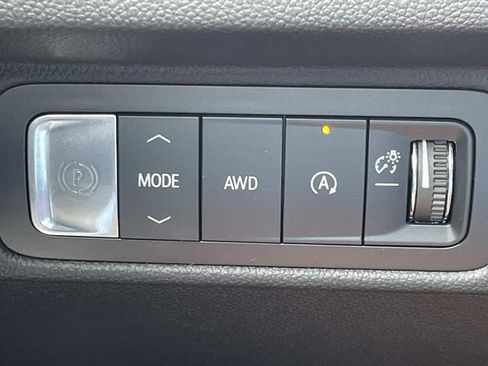 New 2026 Chevrolet Traverse Z71 w/ Enhanced Driving Package AWD/4WD image 29