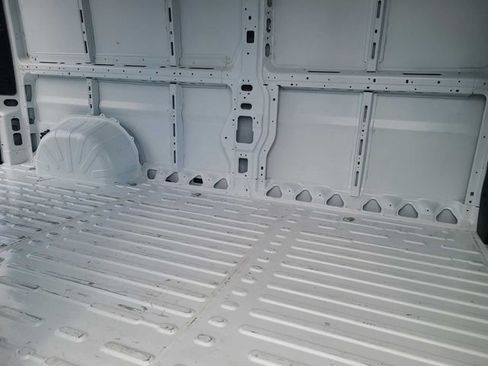 Used 2025 RAM ProMaster 2500 w/ Convenience Group FWD image 20