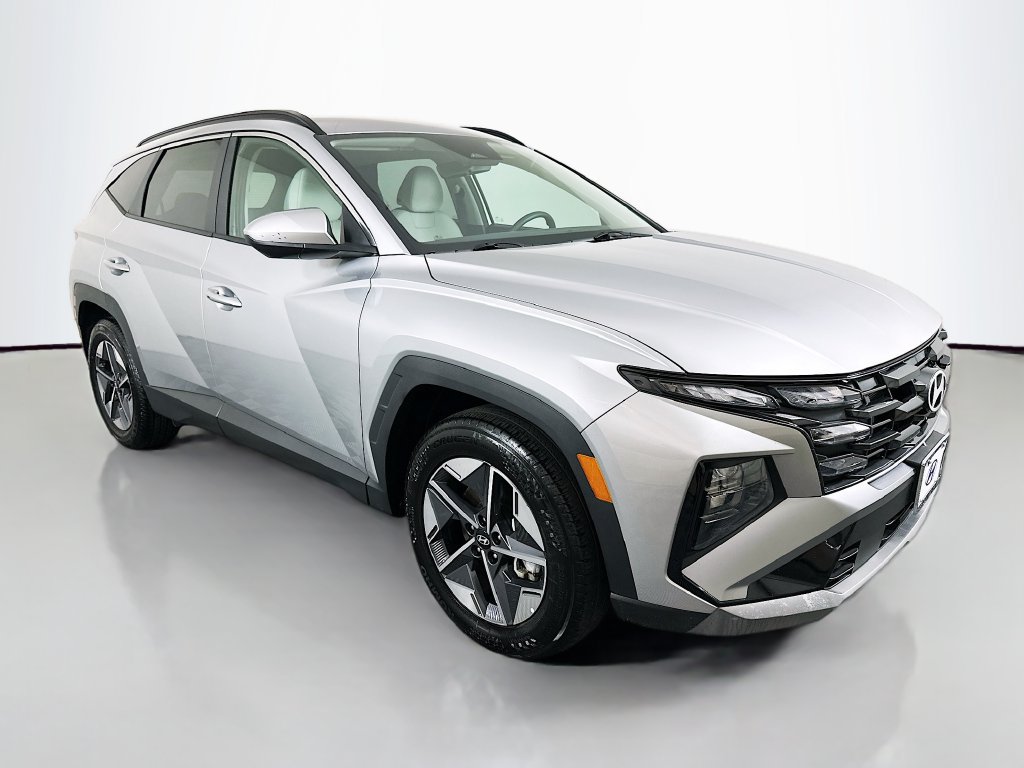 Certified 2026 Hyundai Tucson SEL Plus FWD image 3