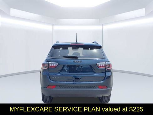 New 2026 Jeep Compass Latitude AWD/4WD image 5