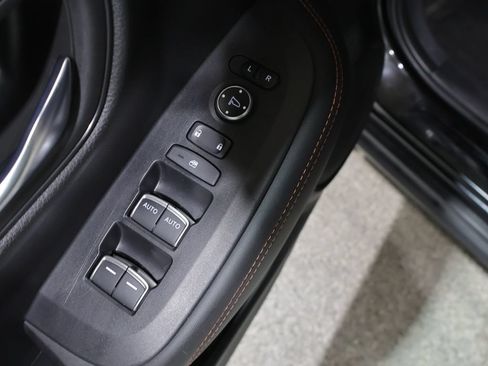 Used 2024 Honda HR-V Sport image 12