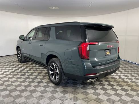 New 2026 GMC Yukon XL AT4 Ultimate AWD/4WD image 19