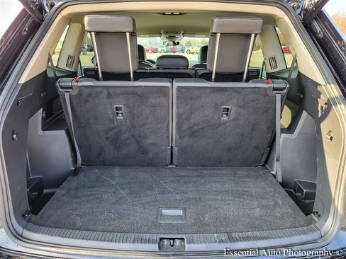 Used 2024 Volkswagen Atlas SE image 29