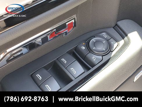 New 2026 GMC Sierra 1500 AT4 w/ AT4 Premium Package AWD/4WD image 17