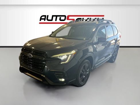 Used 2023 Subaru Ascent Onyx Edition AWD/4WD image 3