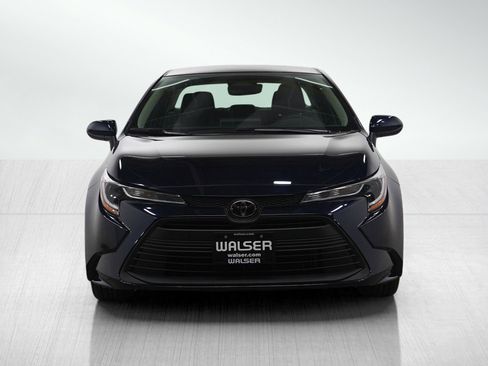 Used 2023 Toyota Corolla LE image 8
