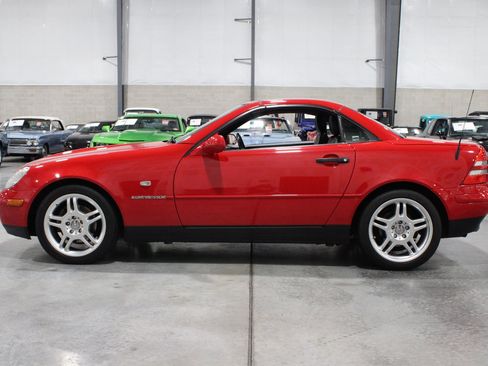 Used 1999 Mercedes-Benz SLK 230 image 28