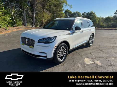 Used 2022 Lincoln Aviator Reserve w/ Class IV Trailer Tow Package AWD/4WD image 1