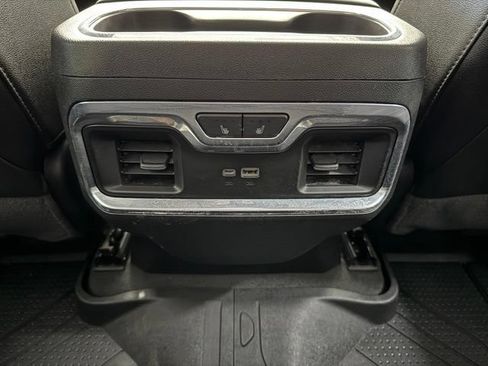 Used 2022 Chevrolet Silverado 1500 High Country w/ High Country Premium Package AWD/4WD image 16