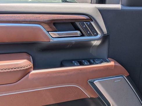 New 2026 GMC Sierra 2500 Denali Ultimate AWD/4WD image 11