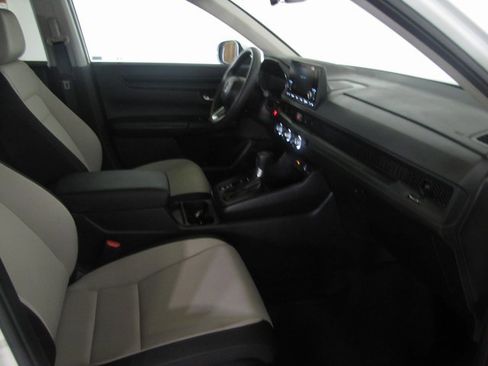 Certified 2025 Honda CR-V LX image 18